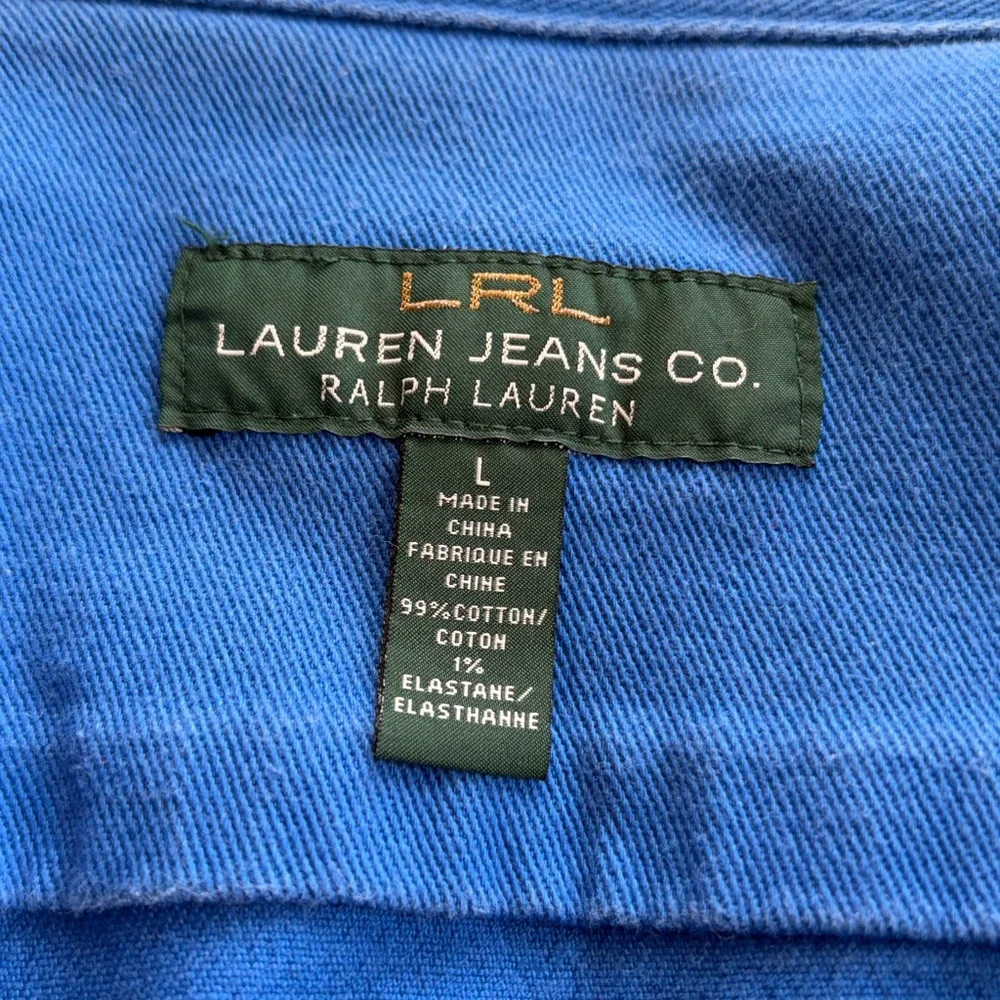 Blue denim twill jean jacket large broken-in breast pockets and side pockets - Picture 3 of 7